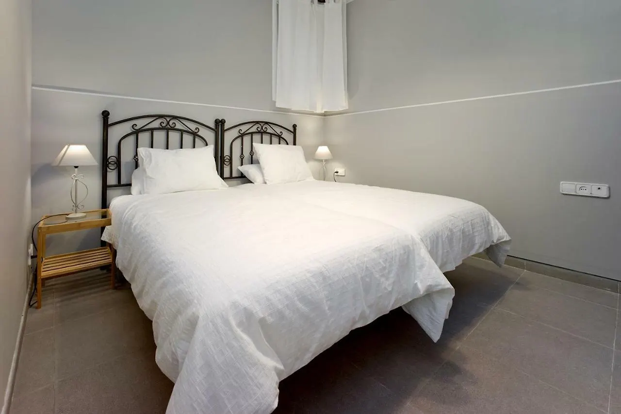 Apartamento Con Terraza, Balcon De Barcelona Esplugues de Llobregat Apartment