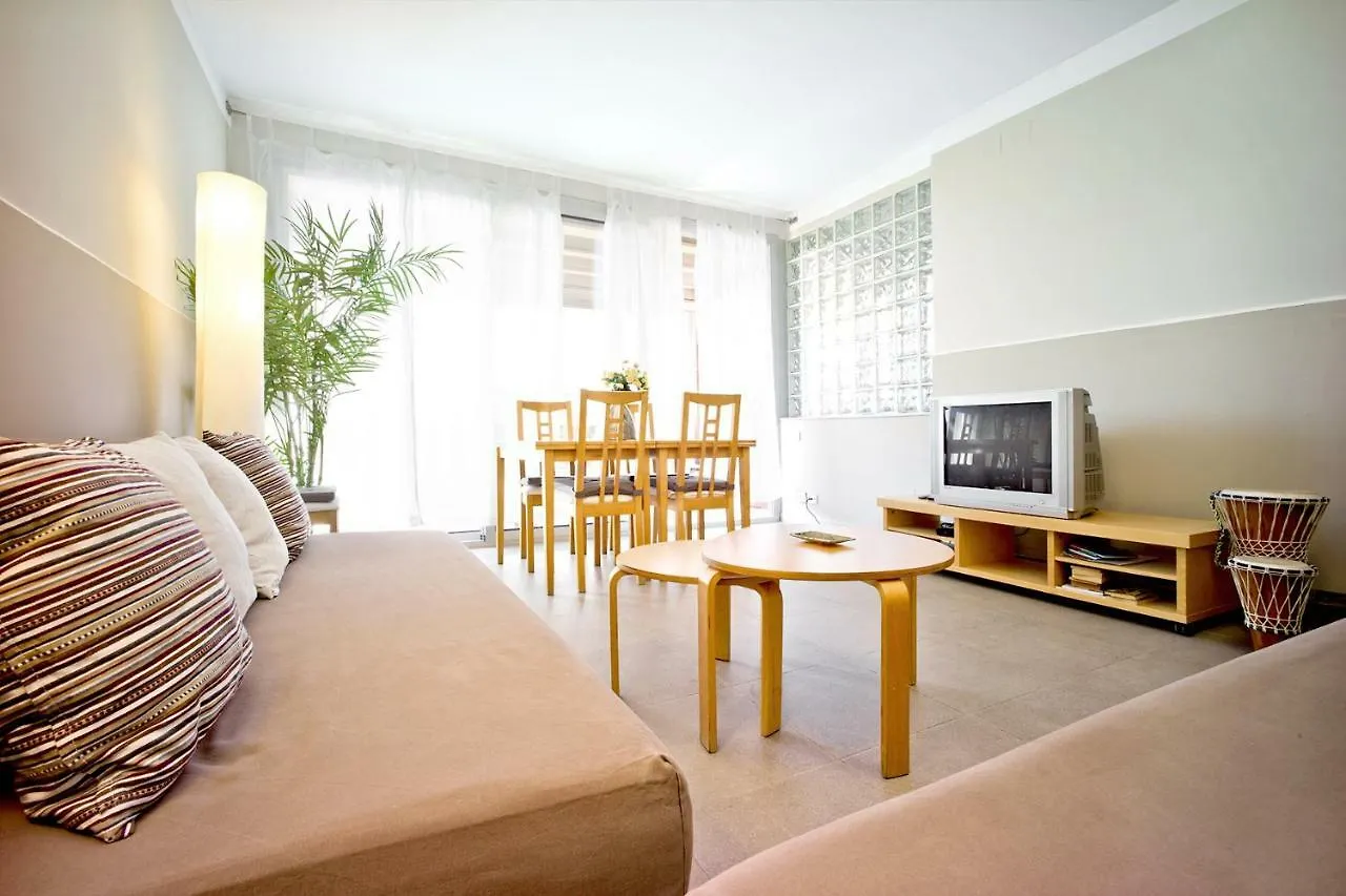 Apartamento Con Terraza, Balcon De Barcelona Esplugues de Llobregat