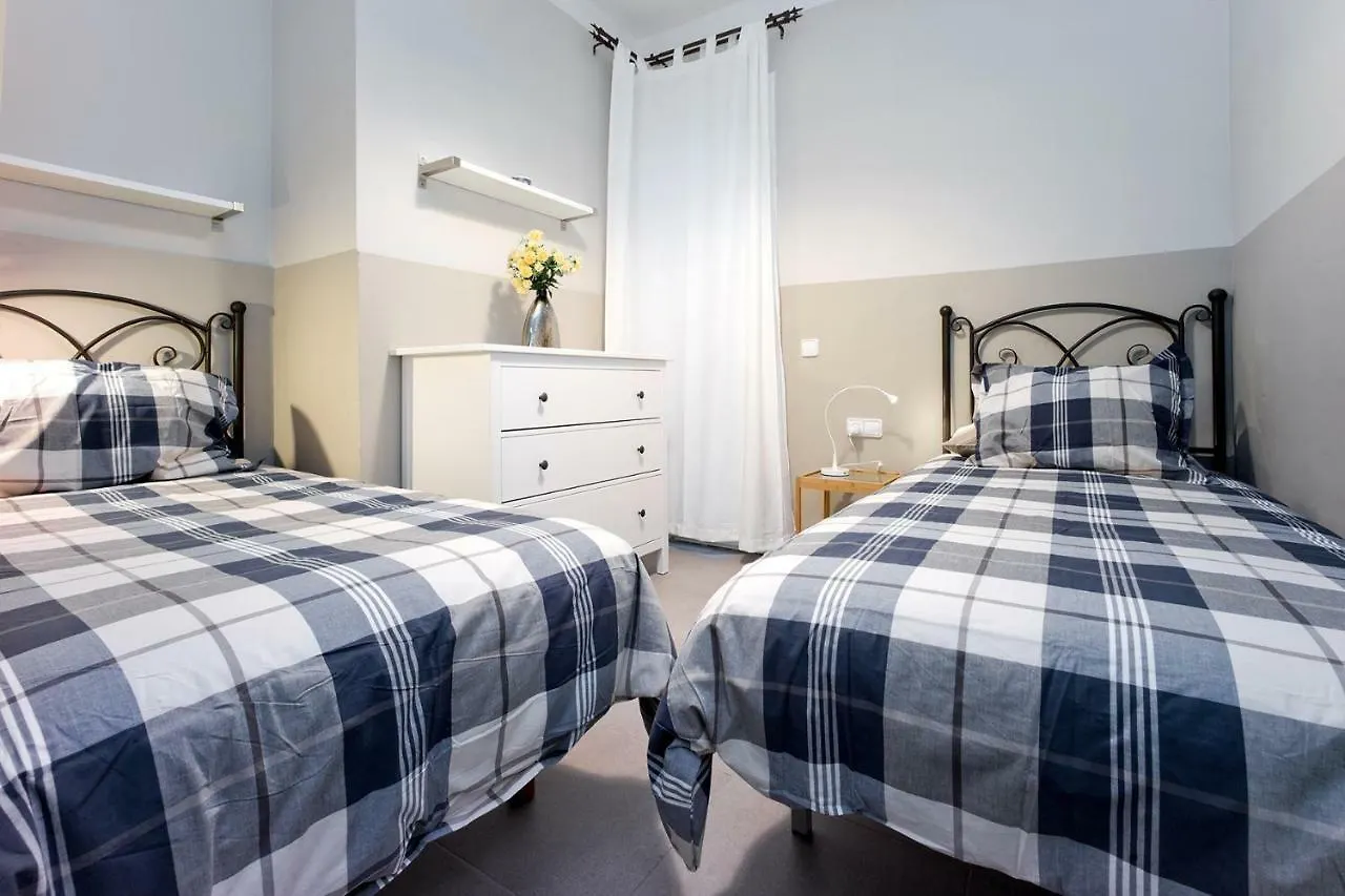 Apartamento Con Terraza, Balcon De Barcelona Esplugues de Llobregat Apartment